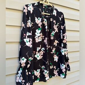 Karl Lagerfeld L floral black tie neck cottagecore button keyhole blouse boho
